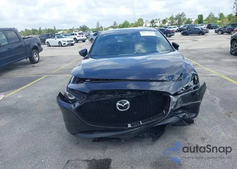 2021 Mazda 3 Select z USA, uszkodzony, nr VIN JM1BPAKL7M1309451